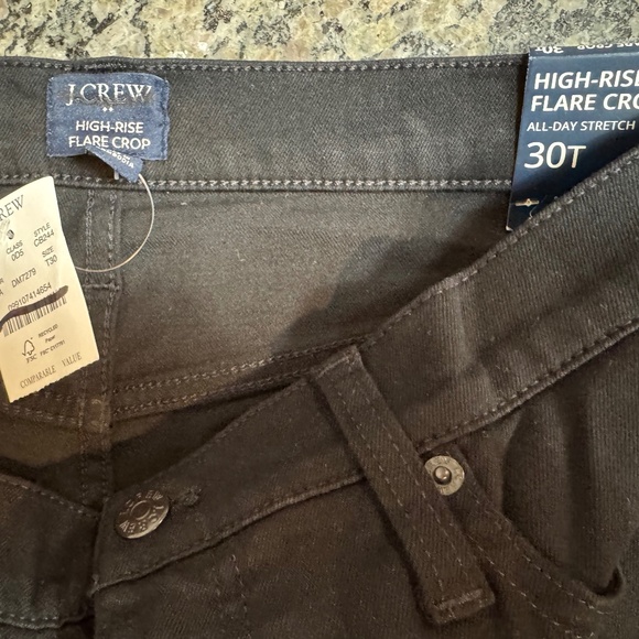 NWT J.Crew Factory Tall high-rise black flare crop jean in all-day stretch SZ 30 - Picture 6 of 7